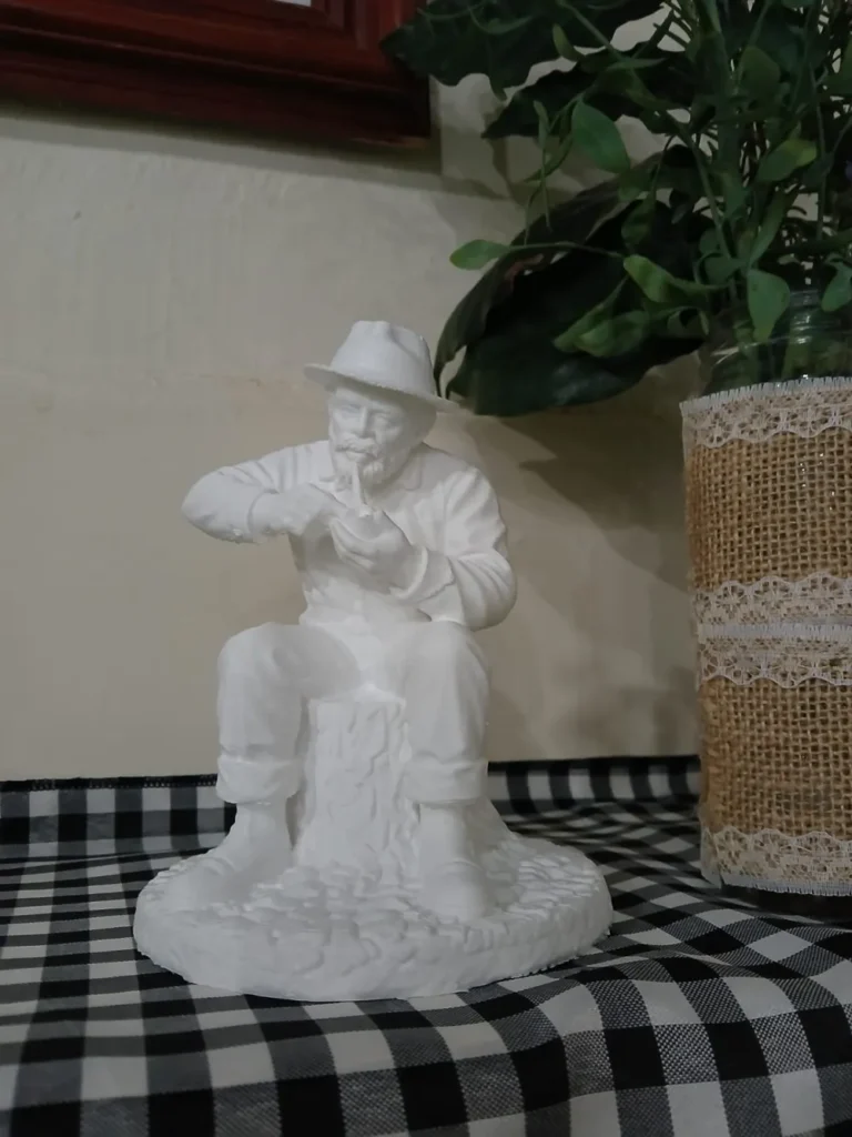 Escultura Preto Velho